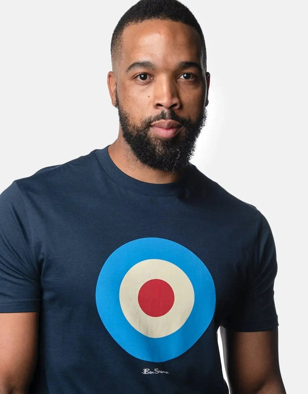 Ben Sherman Navy Target Graphic Tee: Premium Cotton, Iconic Logo, Casual Style