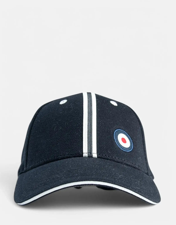 Ben Sherman Sporty Black Cap: Stylish, Comfortable, Adjustable, Iconic Logo, Versatile Headwear