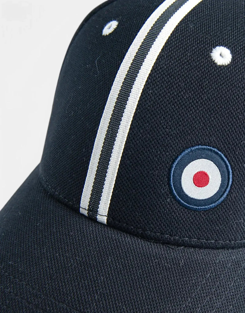 Ben Sherman Sporty Black Cap: Stylish, Comfortable, Adjustable, Iconic Logo, Versatile Headwear