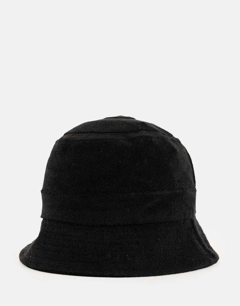Ben Sherman Black Towelling Bucket Hat: Classic Style, Sun Protection, Breathable Comfort