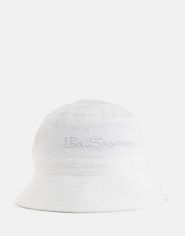 Ben Sherman Reversible Target Towelling White Bucket Hat: Stylish, Comfortable, Versatile Headwear