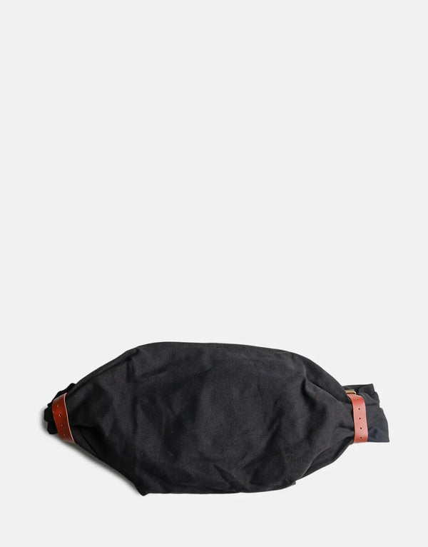 Ben Sherman Wanderers Black Travel Bag: Durable, Stylish, Essential for Every Adventure