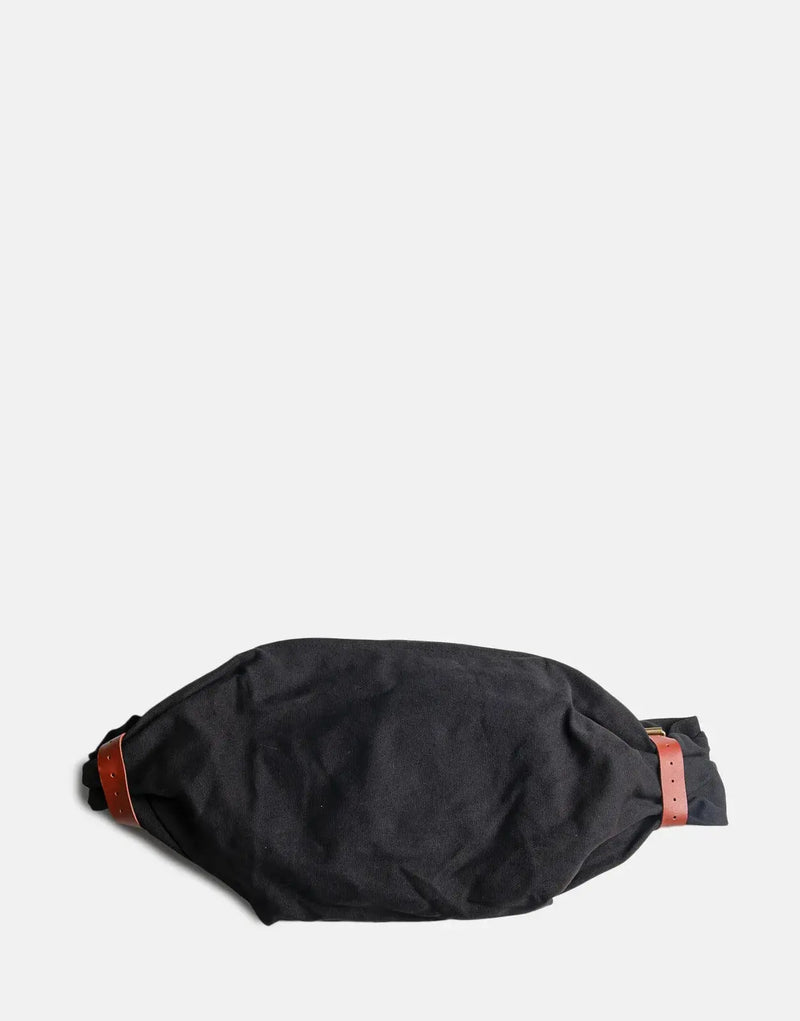 Ben Sherman Wanderers Black Travel Bag: Durable, Stylish, Essential for Every Adventure