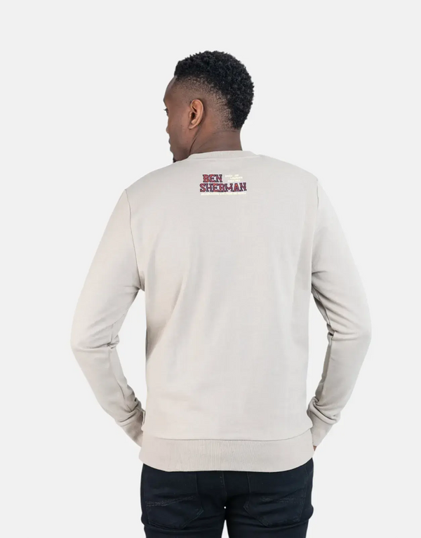 Ben Sherman Men's Grey Wanderers Crewneck Sweatshirt: Iconic Comfort, Bold Style, Durable Fabric