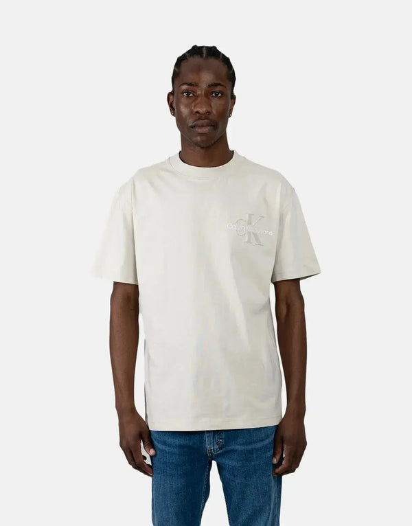 Calvin Klein Men's Bristle Monologo Crew Neck Tee – Everyday Comfort & Iconic Style