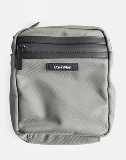 Calvin Klein Essential Reporter Bag: Compact, Stylish, Versatile Crossbody for Essentials