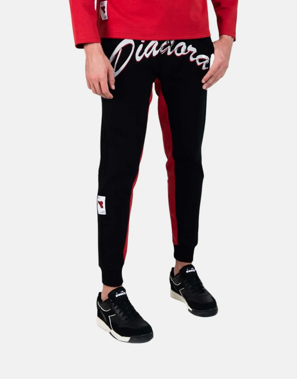 Diadora Icarus Men's Black Trackpants: Comfortable Fleece Joggers with Pockets
