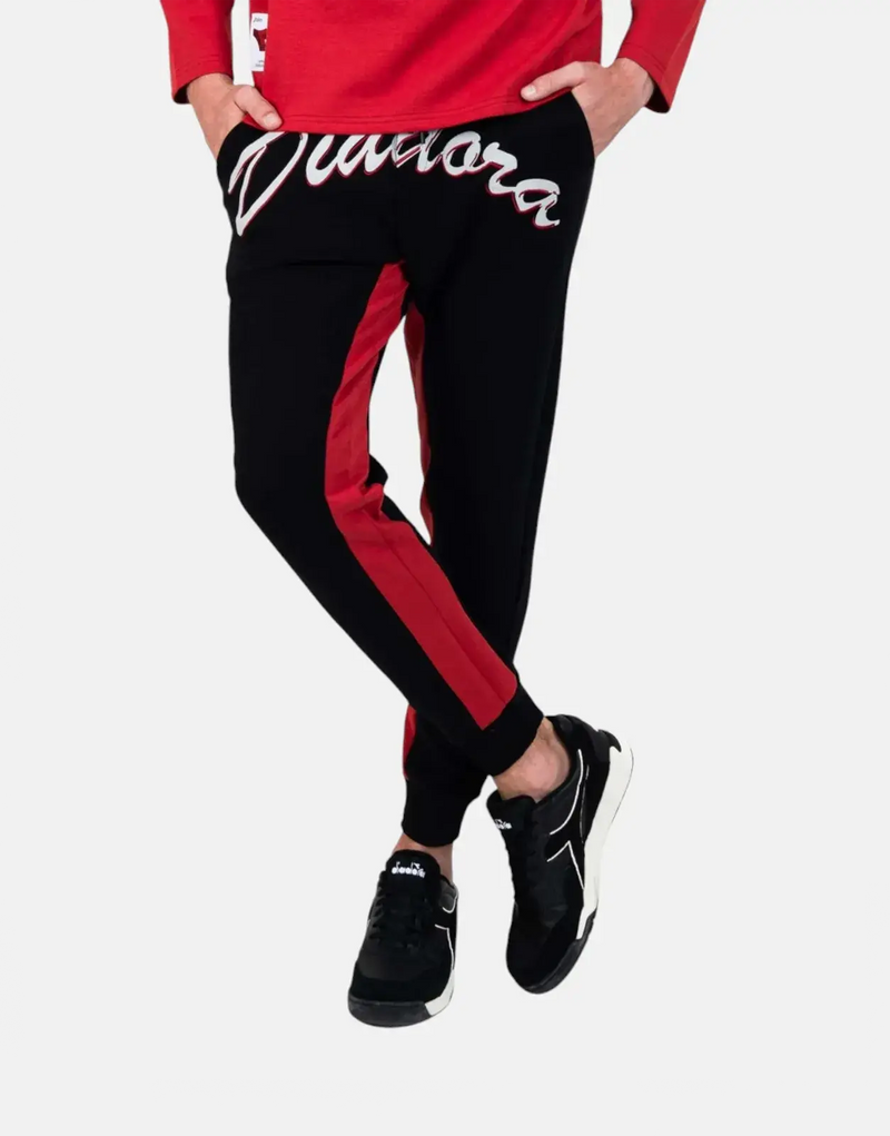 Diadora Icarus Black Performance Trackpants: Comfort, Style, and Athletic Appeal
