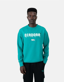 Diadora Rosso Green Crewneck Sweatshirt: Premium Fabric Blend, Timeless Style
