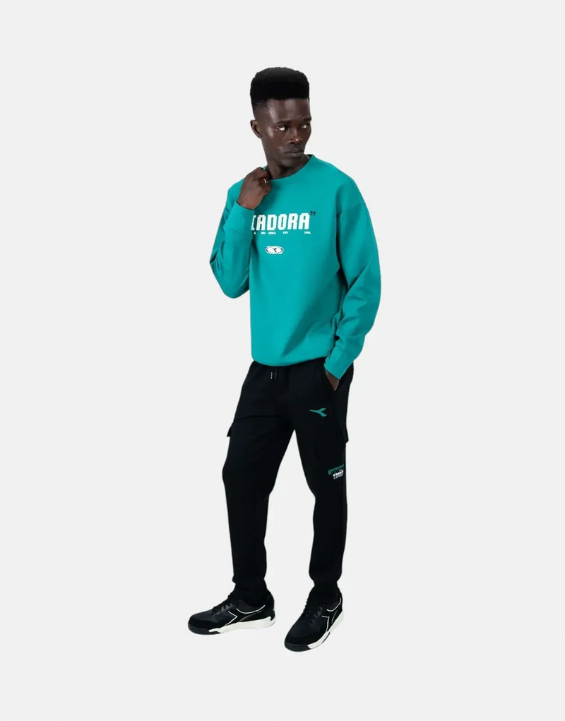 Diadora Rosso Green Crewneck Sweatshirt: Premium Fabric Blend, Timeless Style