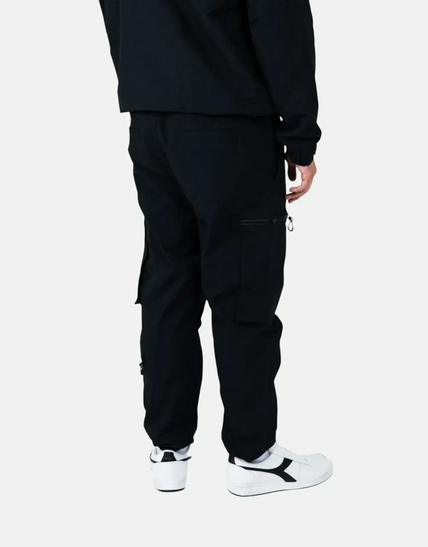 Diadora Vibe Black Ripstop Nylon Cargo Sweatpants with Utility Pockets for Men
