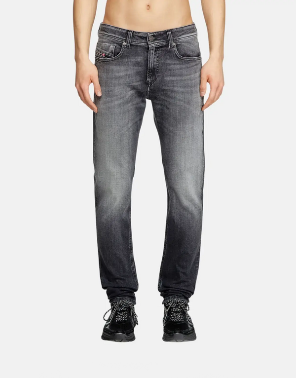 Diesel 1979 Sleenker Grey Wash Jeans for Men with Stretch Denim