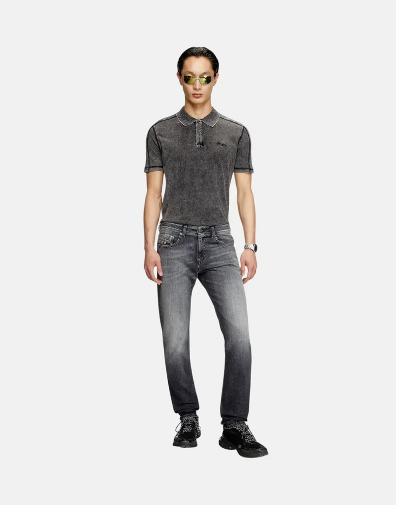Diesel 1979 Sleenker Grey Wash Jeans for Men with Stretch Denim