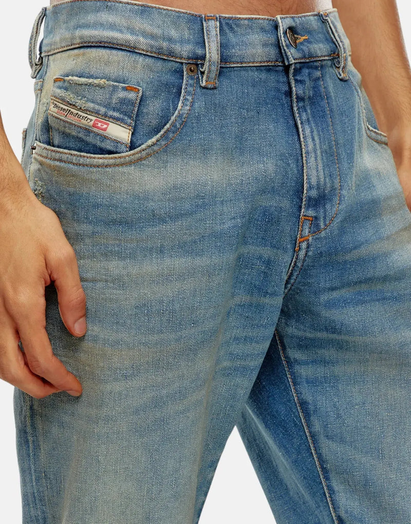 Diesel D-Strukt Slim Fit Jeans: Sustainable Comfort Denim, Medium Blue Wash