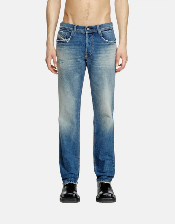 Diesel D-Finitive Tapered Denim Jeans: Regular Fit, Mid Waist, Button Fly