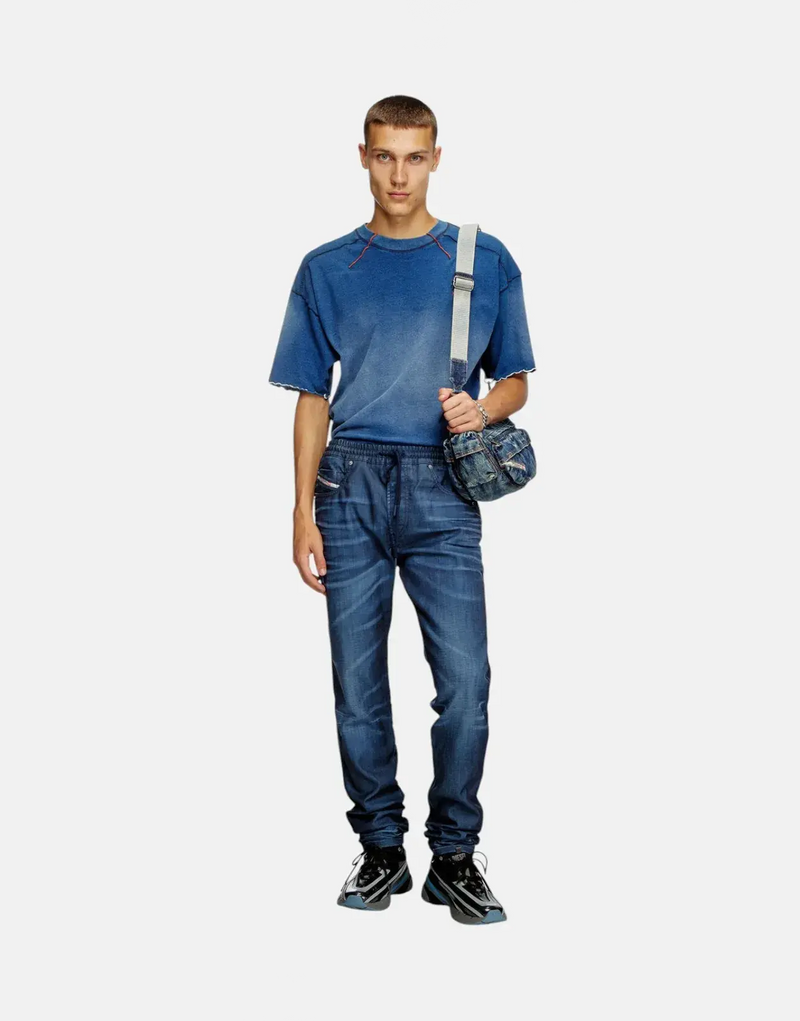 Diesel D-Strukt Jogg Sweat Jeans: Slim Fit, Dark Blue Wash, Ultimate Comfort Blend