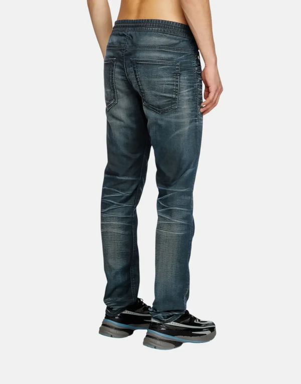 Diesel D-Krooley Jogg Jeans: Tapered Fit, Mid Waist, Ultimate Comfort Denim