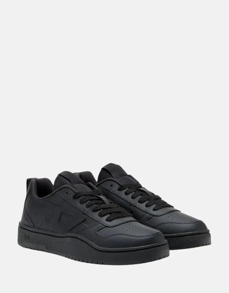 Diesel S-Ukiyo V2 Low Sneakers: Stylish Black Men's Urban Lifestyle Footwear