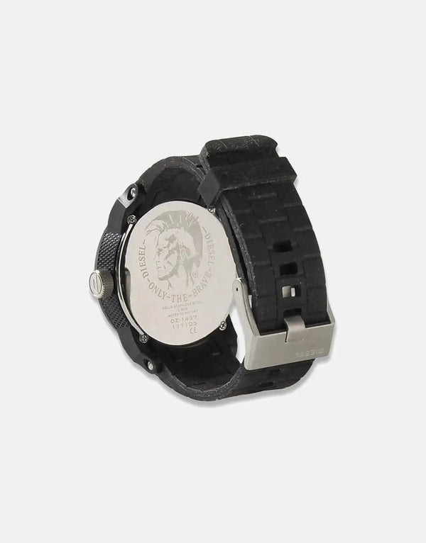 Diesel Viewfinder Watch: Bold Gray-Blue Dial, Durable Silicone, Water Resistant