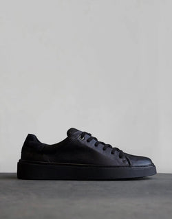 Premium Handmade Leather Low-Top Essential Black Sneakers for Men