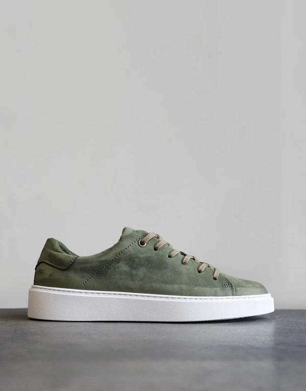 Vibrant Fade Essential Green Nubuck Sneakers: Comfort, Style, and Premium Craftsmanship