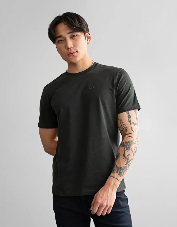 Fade Essential Green T-Shirt: Premium Slim-Fit Cotton Elastane Crew Neck