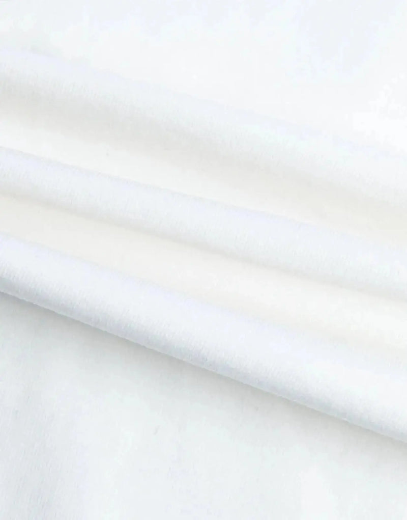 Fade Signature Slim Fit White T-Shirt: Premium Cotton Blend, Everyday Essential