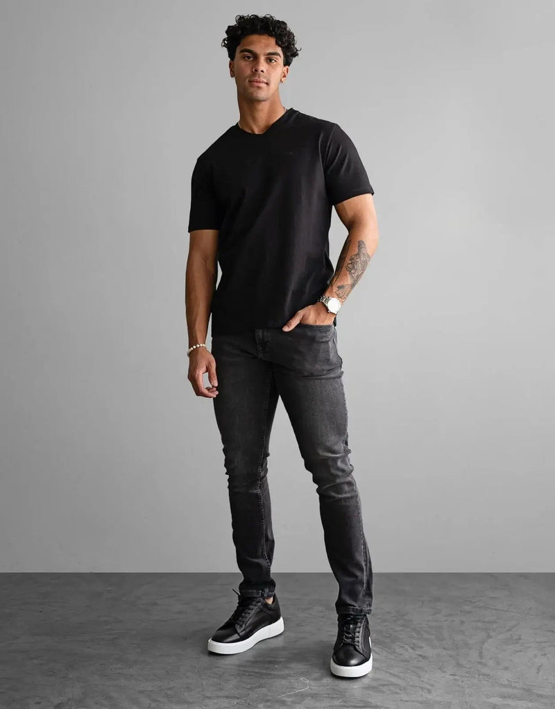 Fade Premium Essential V-Neck Black T-Shirt - Slim Fit Cotton Elastane Comfort