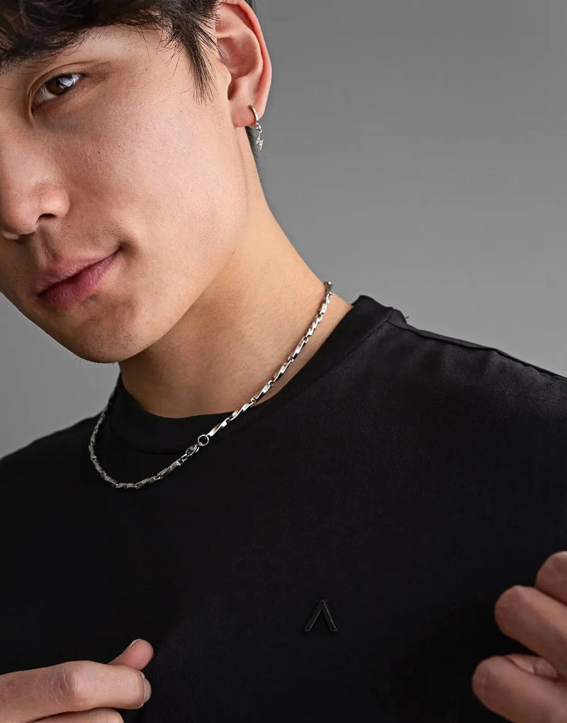 Premium Slim Fit Black T-Shirt for Men - Soft Cotton Blend Fabric