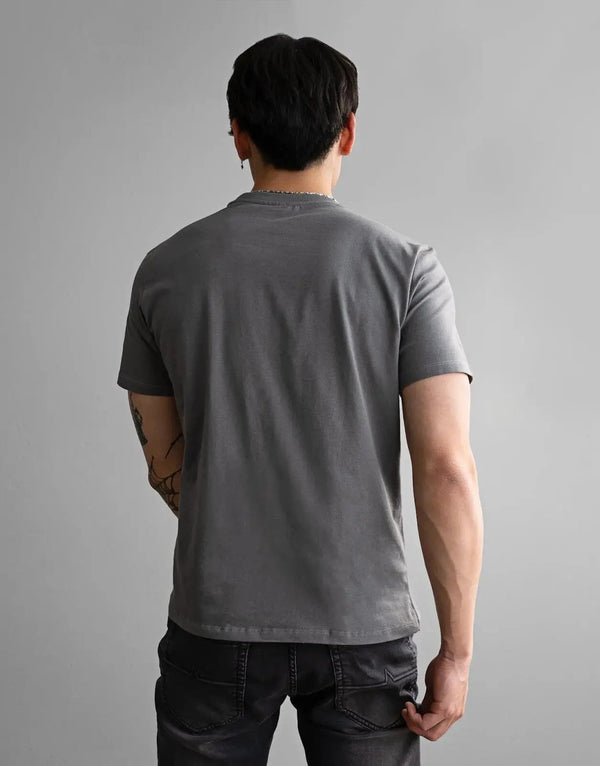 Sophisticated Men's Grey T-Shirt: Premium Cotton Blend Slim Fit, Fade Icon