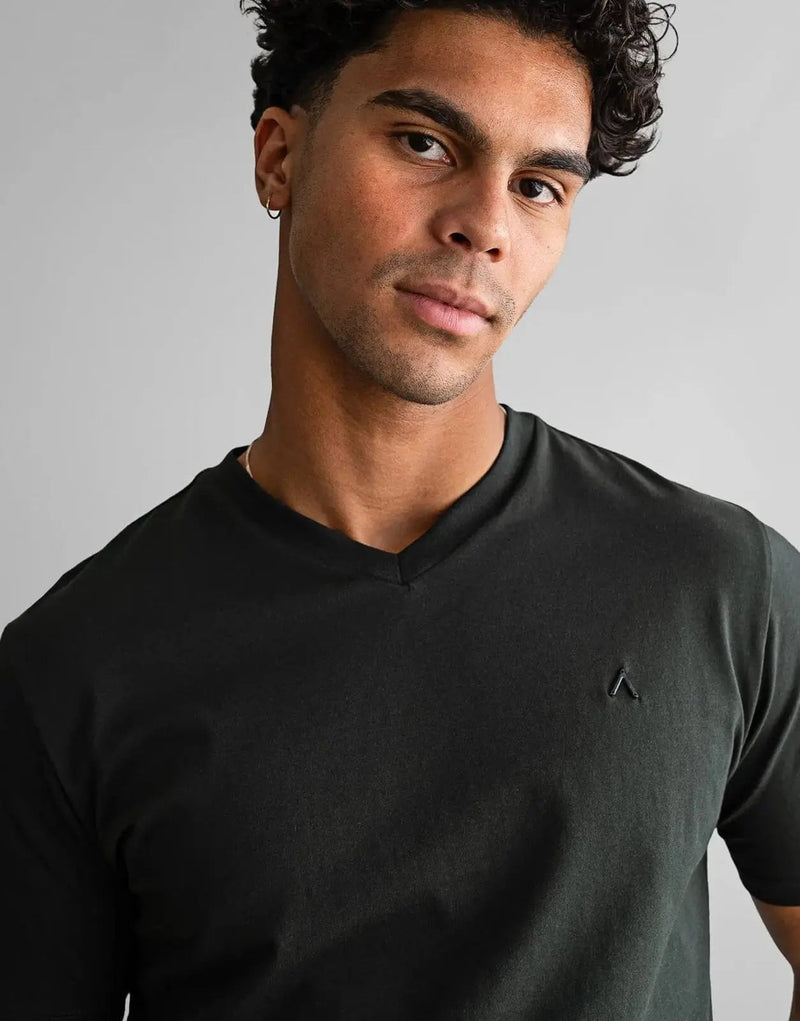 Fade Men's Premium Green V-Neck T-Shirt: Slim Fit Cotton Blend