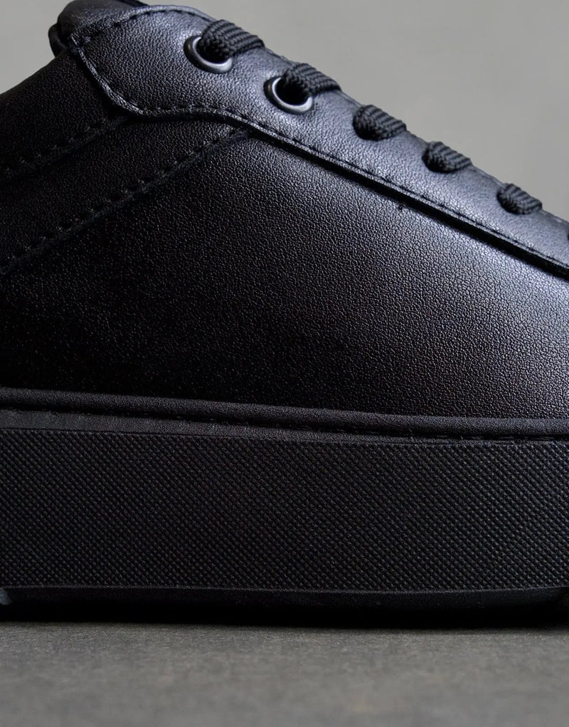 Fade Iconic II Black Leather Sneakers - Premium Italian Sole, Men's Low-Top