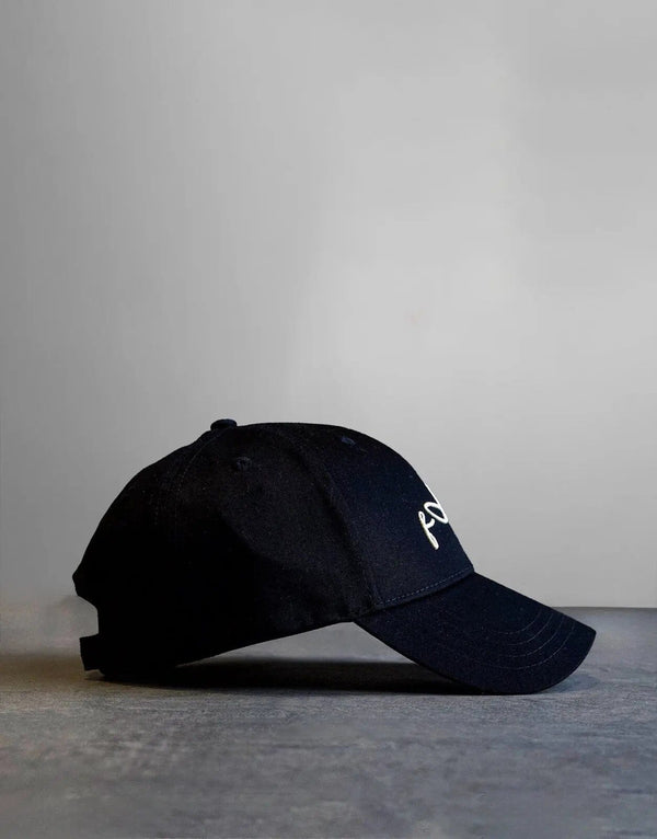 Fade Signature Black Cap: Sleek Modern Design, Comfortable Fit, Durable Style