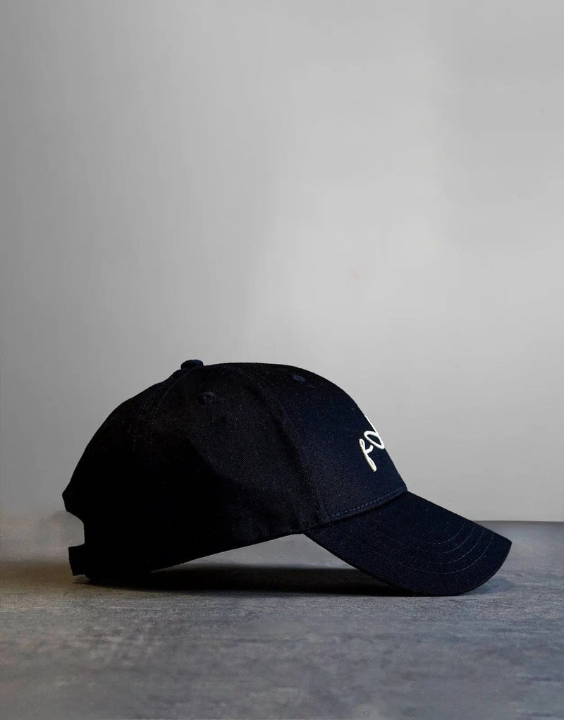 Fade Signature Black Cap: Sleek Modern Design, Comfortable Fit, Durable Style