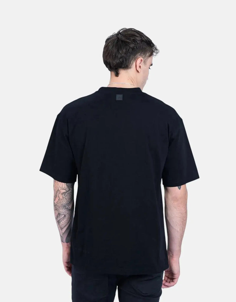 Premium Fade Signature Black Boxy T-Shirt: Modern Comfort, Minimalist Style