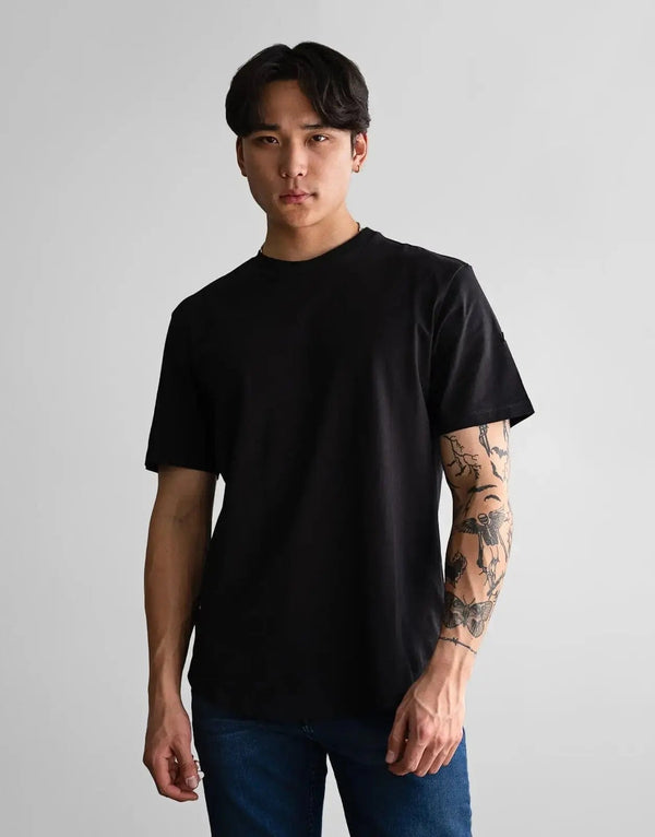 Fade Still Black T-Shirt: Premium Cotton Elastane Slim Fit Crew Neck