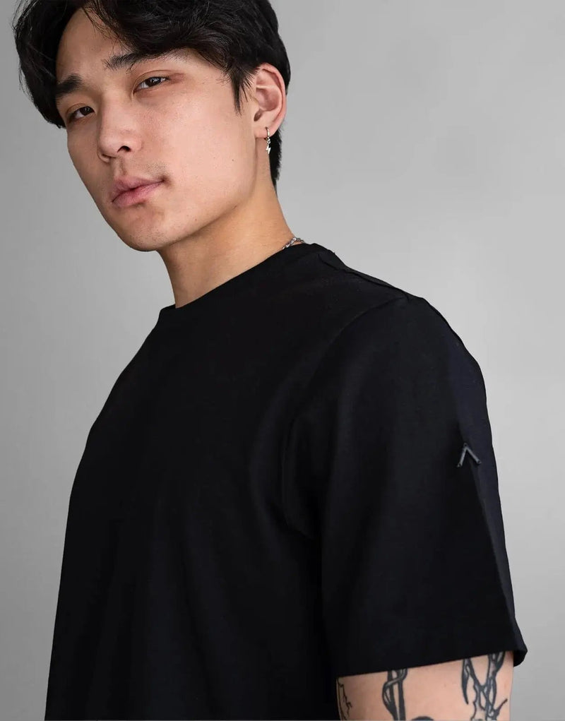 Fade Still Black T-Shirt: Premium Cotton Elastane Slim Fit Crew Neck