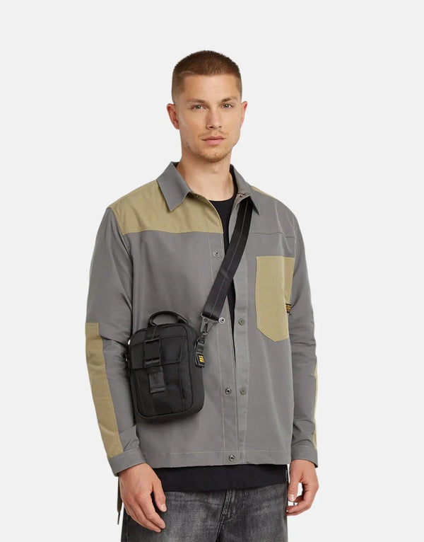 G-Star RAW Neo-Black Cross Body Bag: Secure Zip, Card Holder, Detachable Strap