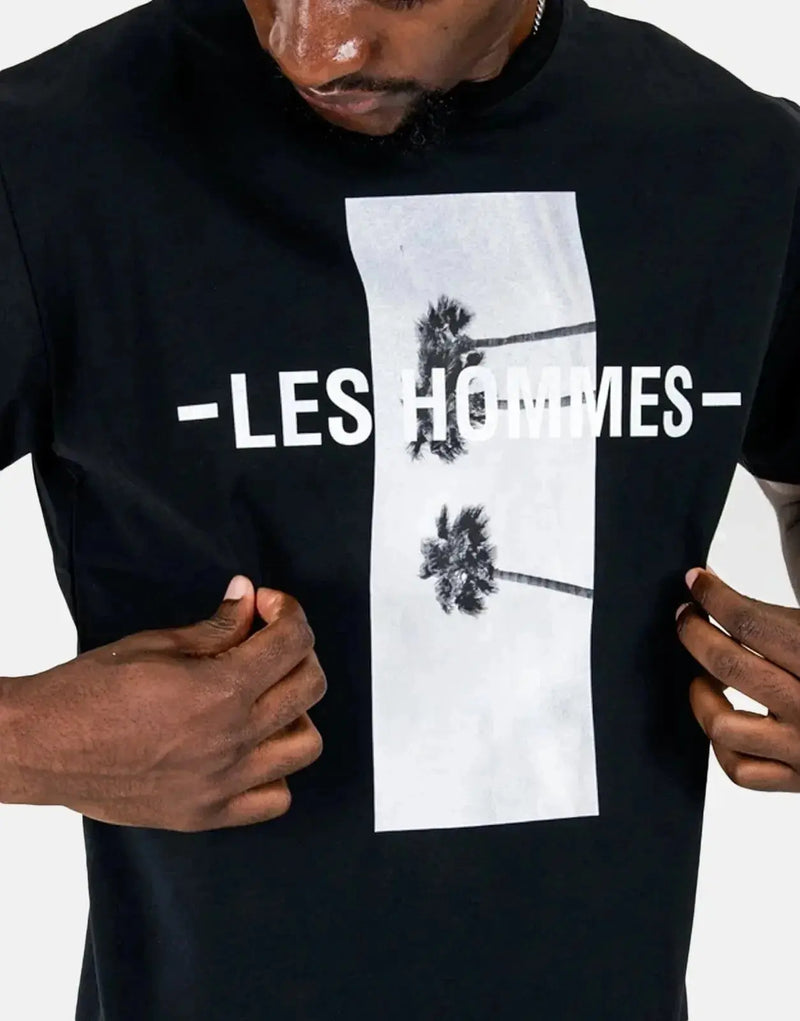 Luxurious Les Hommes Palm Tree Black T-Shirt: Premium Cotton, Stylish Graphic, Comfortable Fit