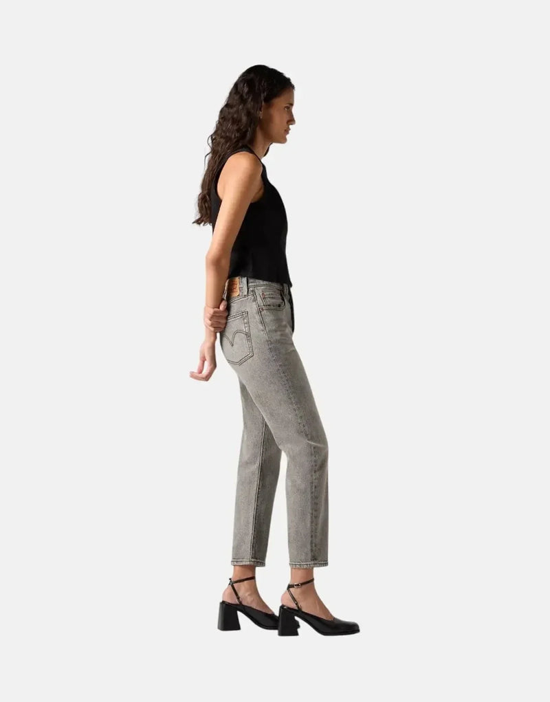 Classic Levi's 501 Cropped Jeans: Timeless Style, Modern Fit, Ultimate Comfort
