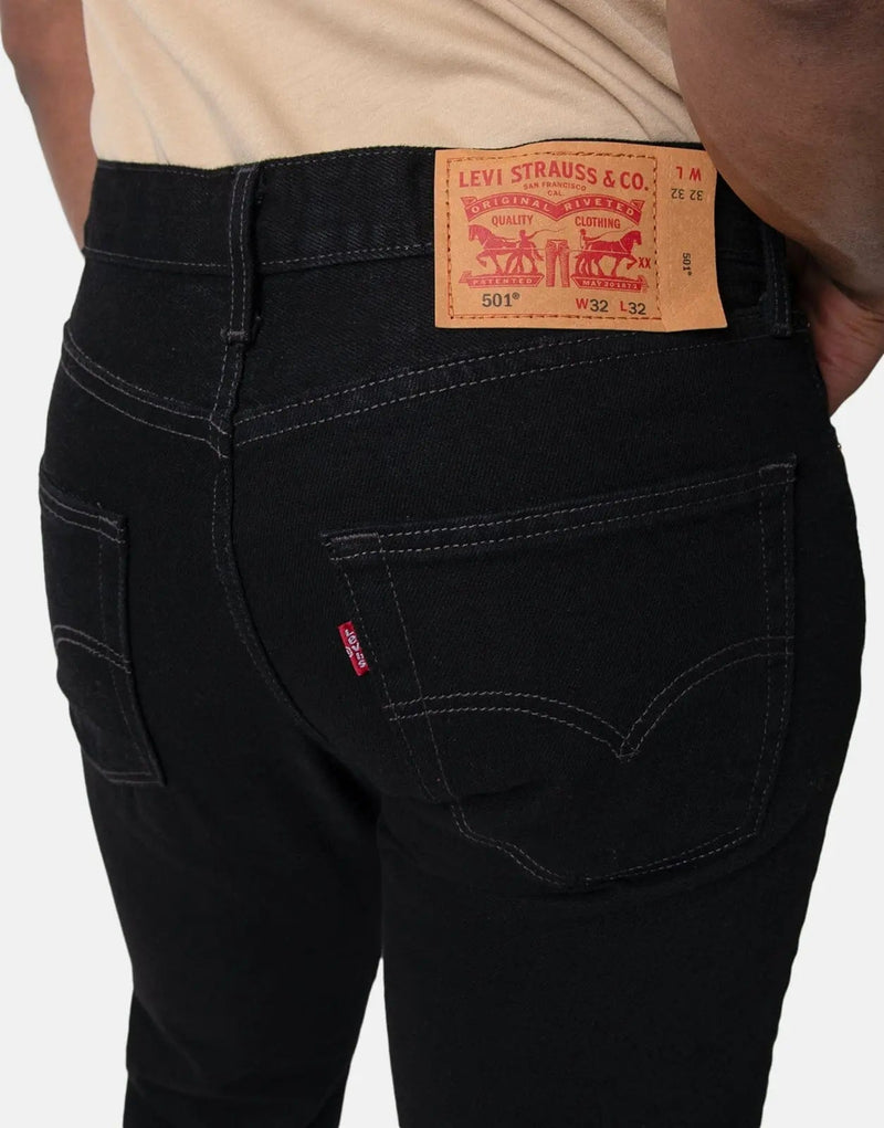Classic Levi's 501 Original Men's Black Denim Jeans for Everyday Style