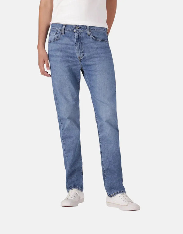Levi's 502 Taper Jeans: Modern Slim Fit, Versatile Everyday Denim Style