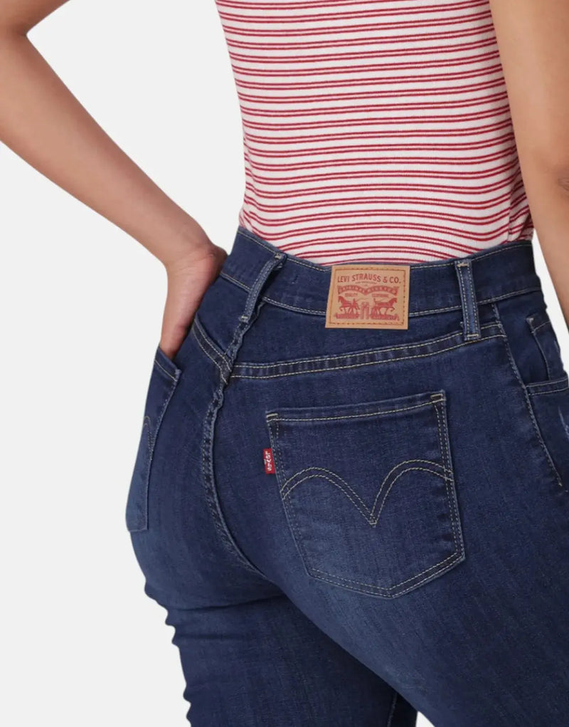 Levi's Curvy High-Rise Superskinny Jeans: Sculpting Comfort for a Flawless Silhouette