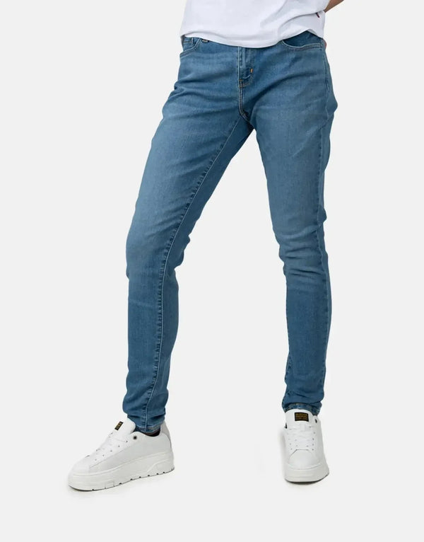 Levi's Curvy Skinny 'The Lucky One' Jeans: Sculpting Stretch Denim for Women