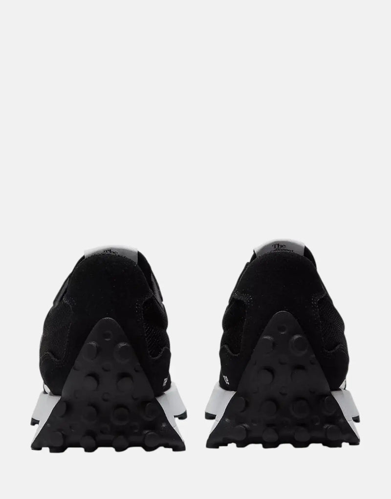 New Balance 327CBW Black Sneakers: Retro-Inspired Lifestyle Footwear for Comfort