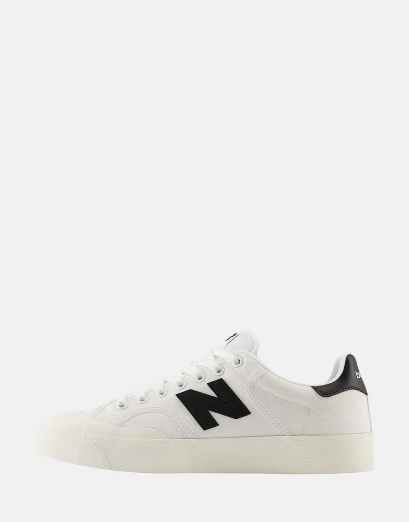 New Balance BB100 White Platform Sneakers: Stylish Comfort, Durable Everyday Wear