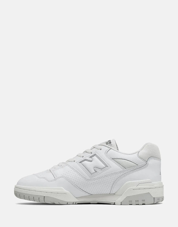 New Balance BBW550 White Sneakers for Men and Women - Retro Basketball Style