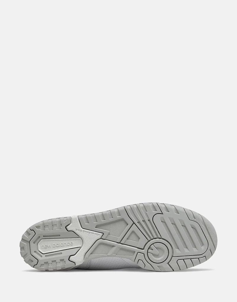 New Balance BBW550 White Sneakers for Men and Women - Retro Basketball Style