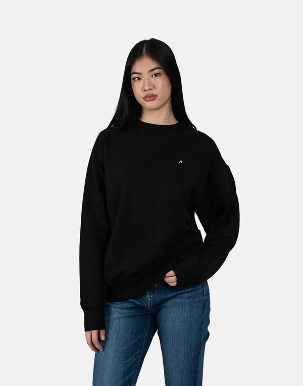 Replay R-Logo Black Sweatshirt: Premium Comfort, Stylish Everyday Wear, Iconic Design