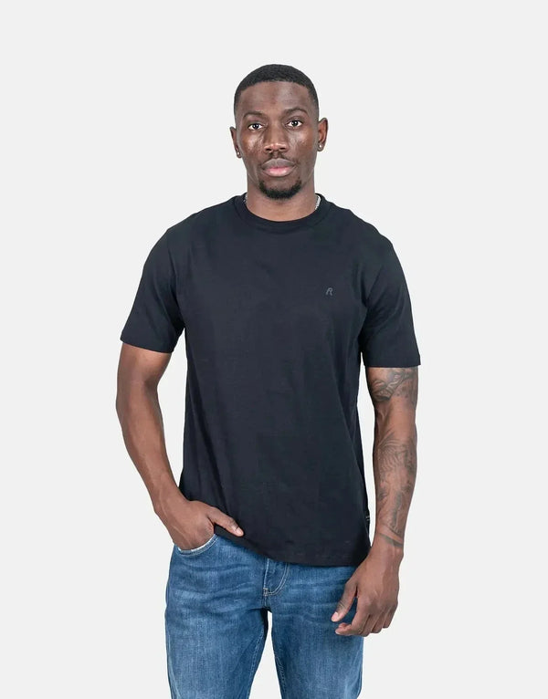 Replay Men's Tonal R Badge Black T-Shirt: Premium Cotton, Modern Fit, Edgy
